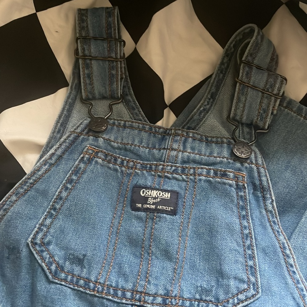 OshKosh B'gosh Blue Jean Overalls with trains Brand New boys 5t